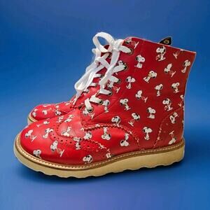 Young Soles London Unisex Kids Red Snoopy Print Leather Ankle Boots, Sz US 2 EUC